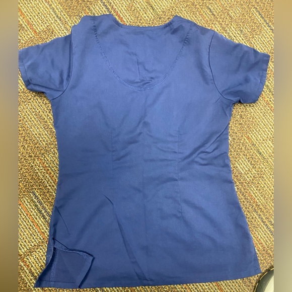 Greys Anatomy Barco Navy Scrub Top - Picture 2 of 3